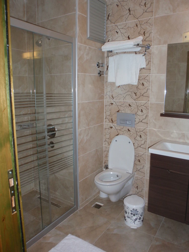 Liman Hotel Kusadasi Exterior foto